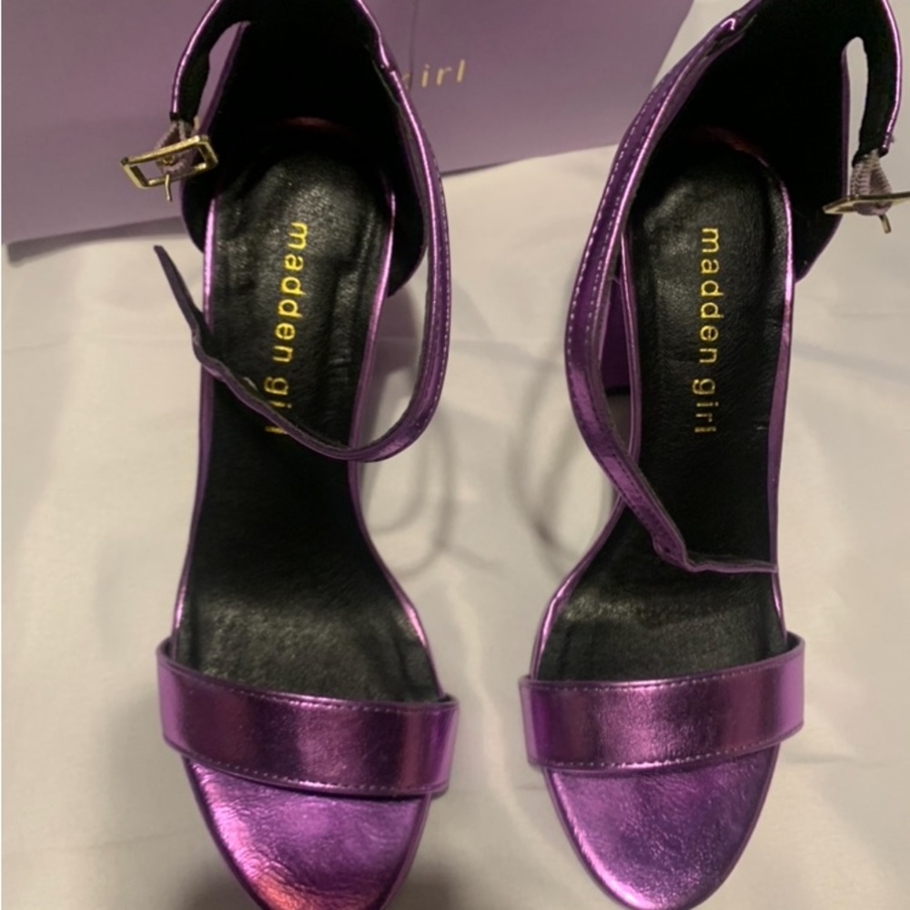 Steve Madden-madden girl Bella Purple size 6.